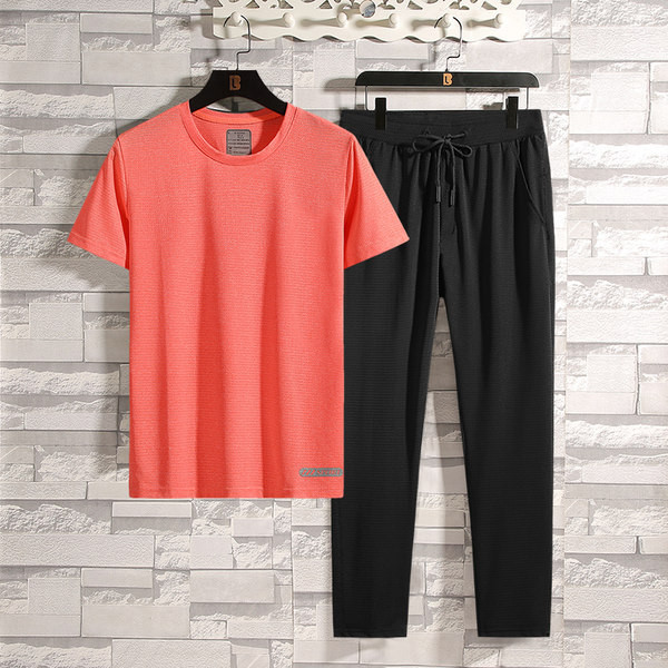 Uus mudel sportlik meeste võistkond kahes osas