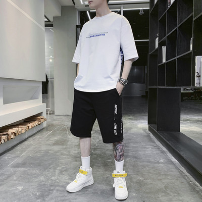 Meeste vabaaja komplekt T-särgist ja 3/4 pükstest