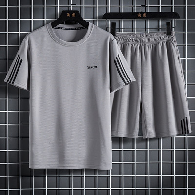 Kahest osast koosnev igapäevane meeste komplekt elastse vöökohaga