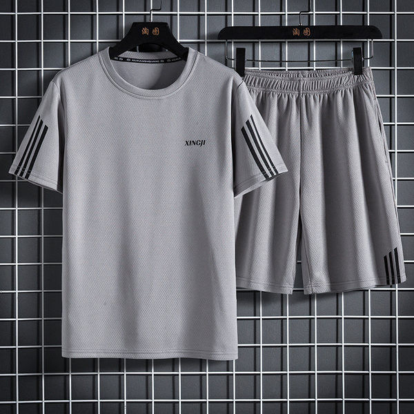 Kahest osast koosnev igapäevane meeste komplekt elastse vöökohaga