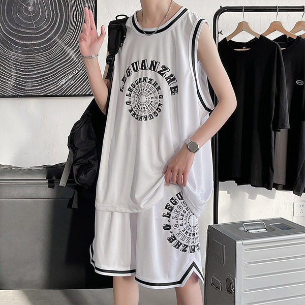 Σετ καλοκαιρινών σπορ για άντρες - φανελάκι και σορτς