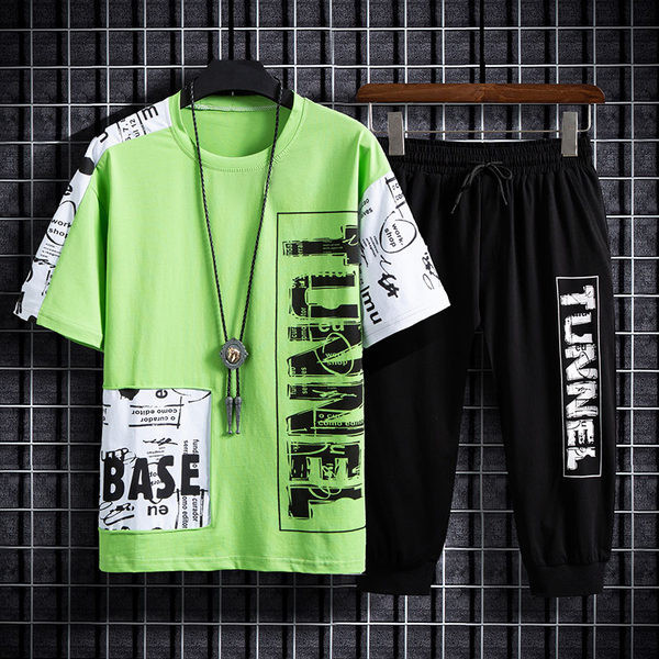 Vīriešu ikdienas komplekts ar uzrakstiem - divās daļās