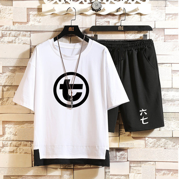 Vyriškas dviejų dalių komplektas – kelių modelių