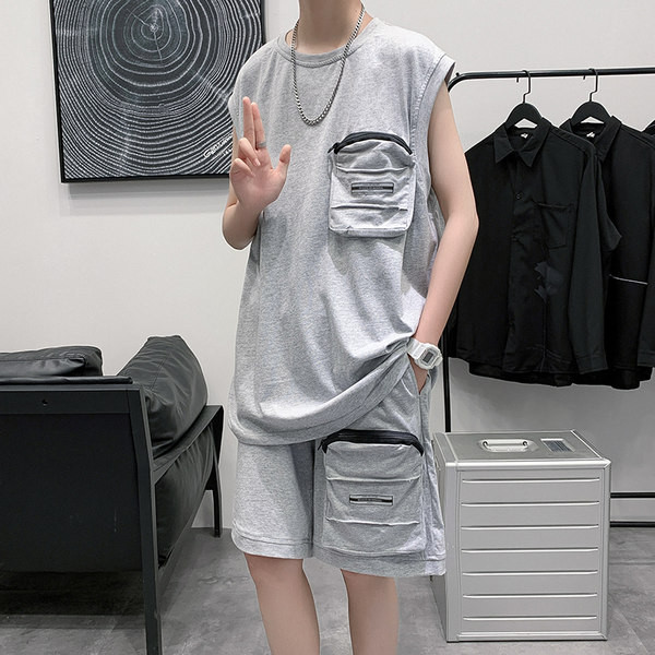 Suvine päevakomplekt ja taskuga lühikesed püksid