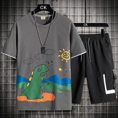 Нов модел мъжки спортен екип от тениска с щампа и къси панталони