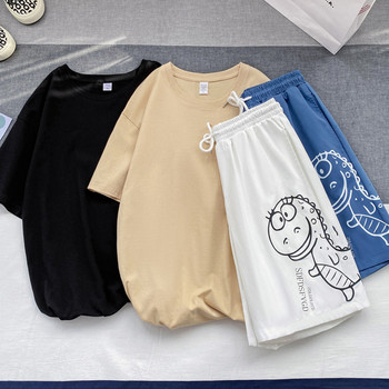 Летен комплект от тениска и шорти с апликация