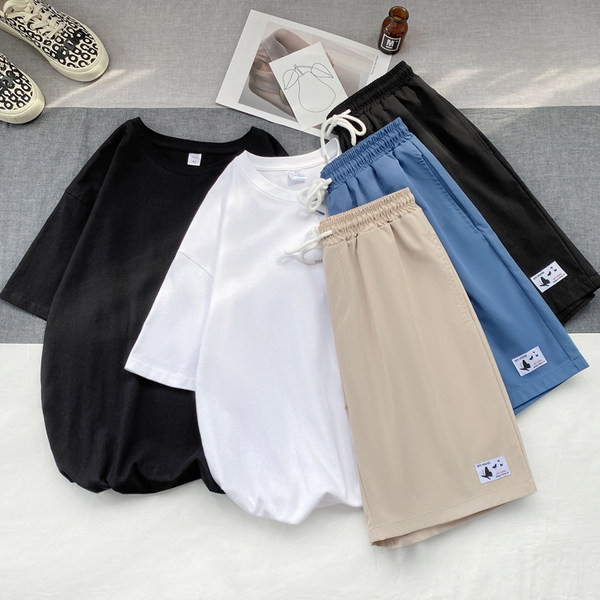 Sporta-gadījuma vīriešu T-krekla un šortu komplekts