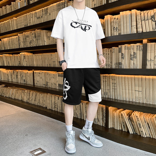 Lühikeste varrukatega kaheosaline meeste suvetiim