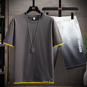 Ανδρικά αθλητικά σετ από μπλουζάκι με κοντά μανίκια και σορτς