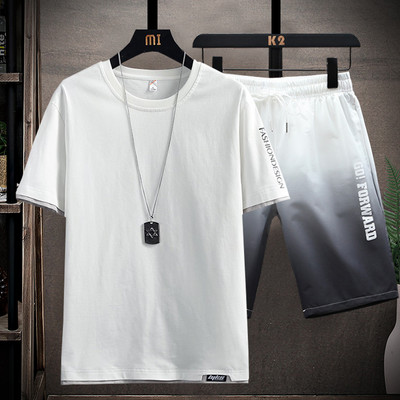 Ανδρικά αθλητικά σετ από μπλουζάκι με κοντά μανίκια και σορτς