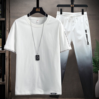 Ανδρικά αθλητικά σετ από μπλουζάκι με κοντά μανίκια και σορτς