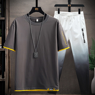 Ανδρικά αθλητικά σετ από μπλουζάκι με κοντά μανίκια και σορτς