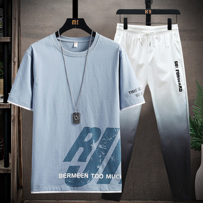 Vabaaja komplekt lühikeste varrukatega T-särgi ja lühikeste pükstega meestele