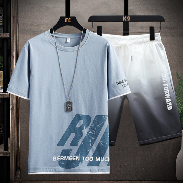 Vabaaja komplekt lühikeste varrukatega T-särgi ja lühikeste pükstega meestele