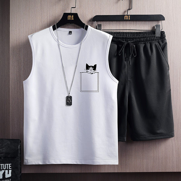 Ikdienas sporta komplekts ar apaļu kakla izgriezumu un šortiem