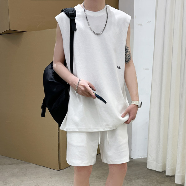 Vasaras vīriešu komplekts ikdienai un sportam