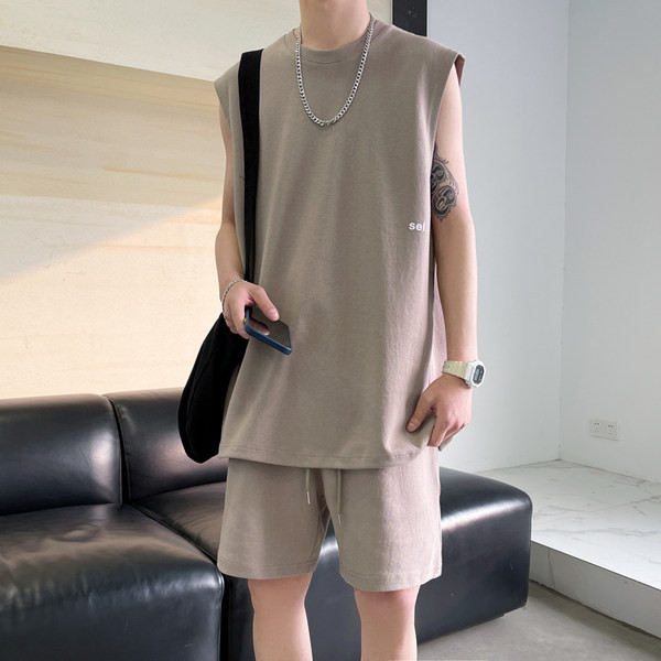 Vasaras vīriešu komplekts ikdienai un sportam