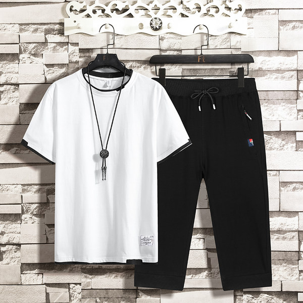 Dnevni muški komplet majica kratkih rukava i 3/4 hlače