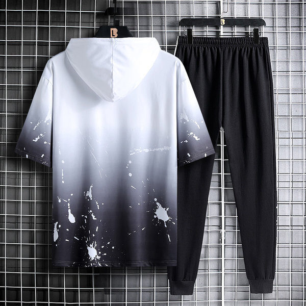 Ανδρικό σετ νέου μοντέλου - από μπλουζάκι με κουκούλα και παντελόνι