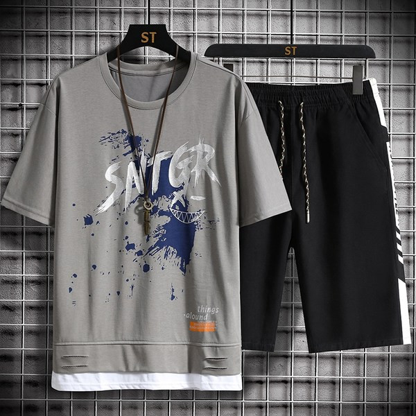 Ανδρικό σετ από δύο μέρη με εφαρμογή