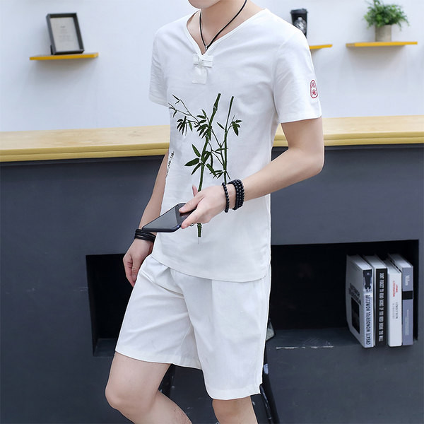 Ανδρικά σετ με κέντημα και  ντεκολτέ