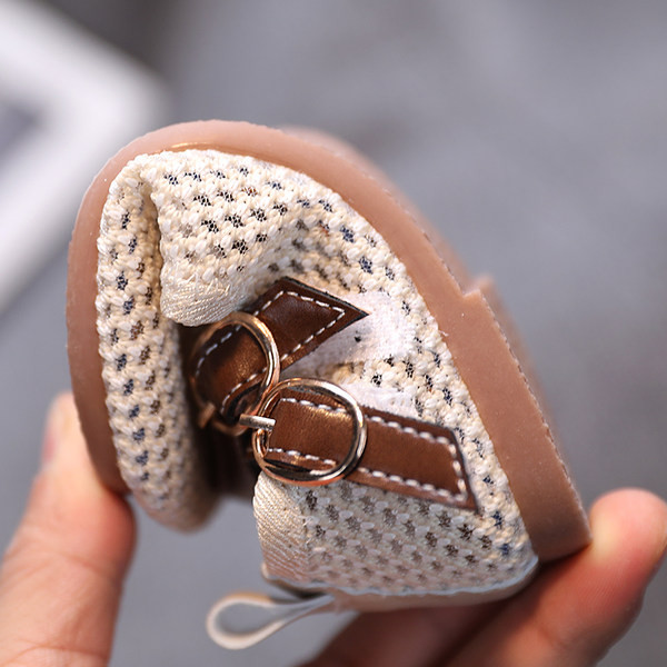 Pandlaga vabaajajalatsid tüdrukutele