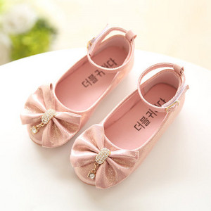 Paeldekooriga ja lameda tallaga vabaaja lastejalatsid