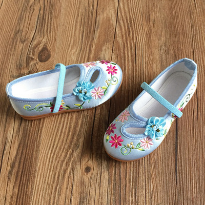 Tikitud lilledega vabaajajalatsid tüdrukutele