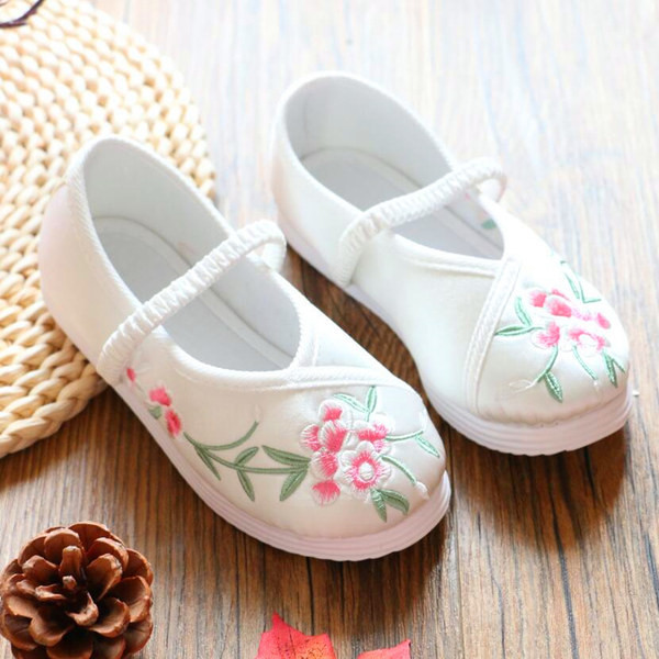 Tikitud lilledega vabaajajalatsid tüdrukutele