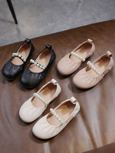 Pärli kaunistusega ümarad kingad tüdrukutele