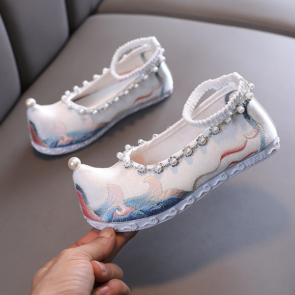 Bērnu apavi ar pērlēm - vairāki modeļi