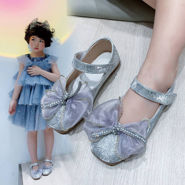 Mūsdienīgi bērnu apavi ar lentītēm un pērlēm meitenēm