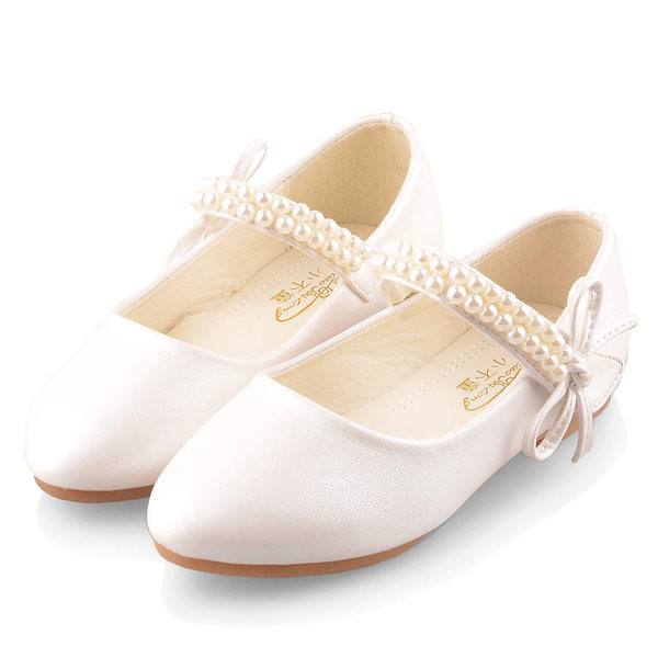 Laste teravatipulised pärlite ja paelaga kingad