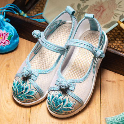 Tikitud ja lameda tallaga vabaaja lastejalatsid