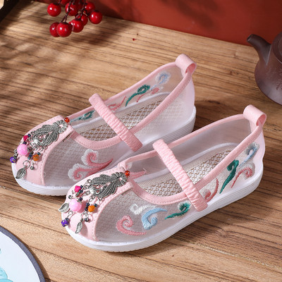 Tikitud ja lameda tallaga vabaaja lastejalatsid