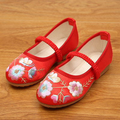 Παιδικά παπούτσια casual κατασκευασμένα από faux δέρμα με κέντημα