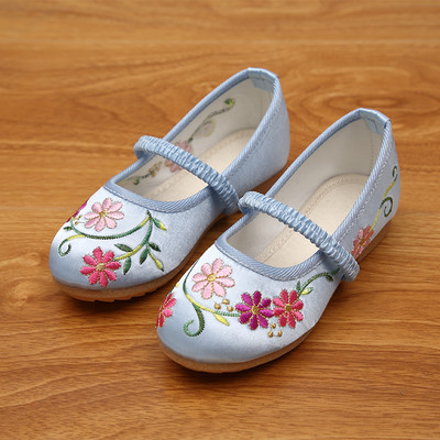 Παιδικά παπούτσια casual κατασκευασμένα από faux δέρμα με κέντημα