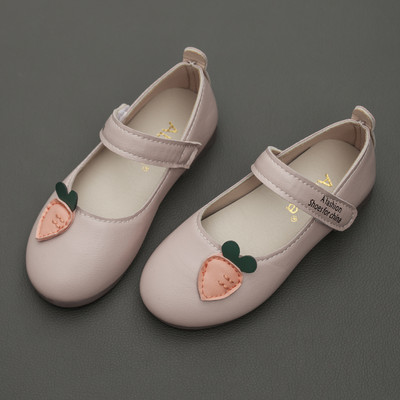 Παιδικά παπούτσια για κορίτσια με στερέωση βελκρό  και τρισδιάστατο στοιχείο