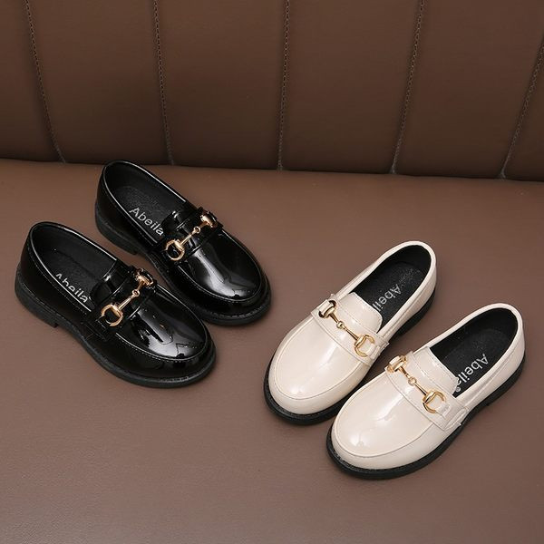 Dječje kožne cipele s metalnim elementom