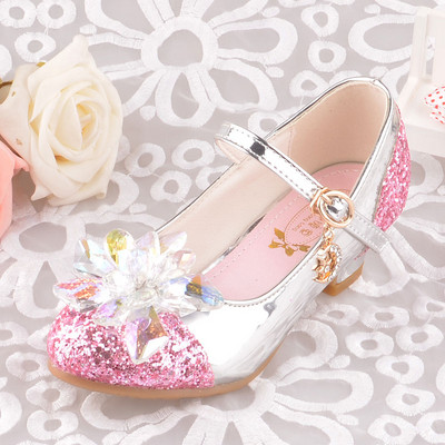 Uus 3D lilledega lastejalatsite mudel