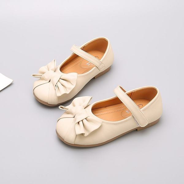 Naujas pavasario-rudens batų modelis iš eko odos su kaspinu