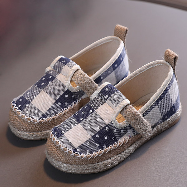 Laste ruudulised kingad, mis sobivad tüdrukutele või poistele