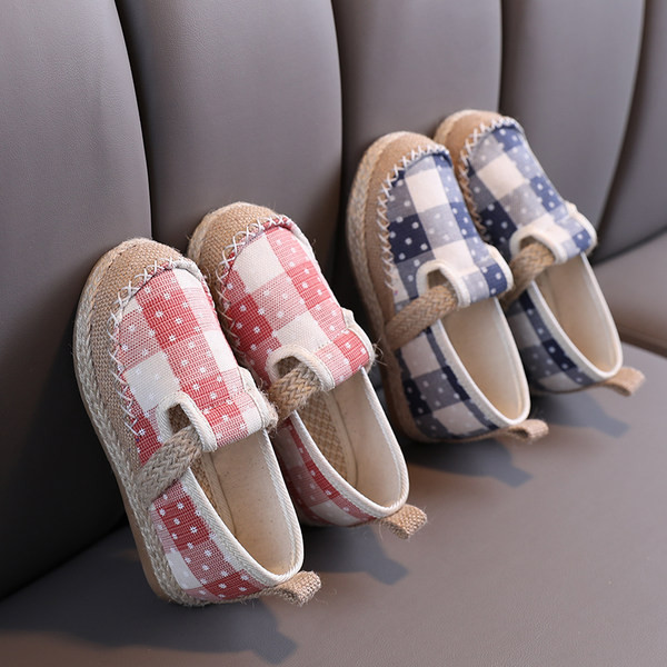 Laste ruudulised kingad, mis sobivad tüdrukutele või poistele