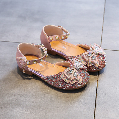 Moodsad särava efektiga kevad-suvised kingad tüdrukutele