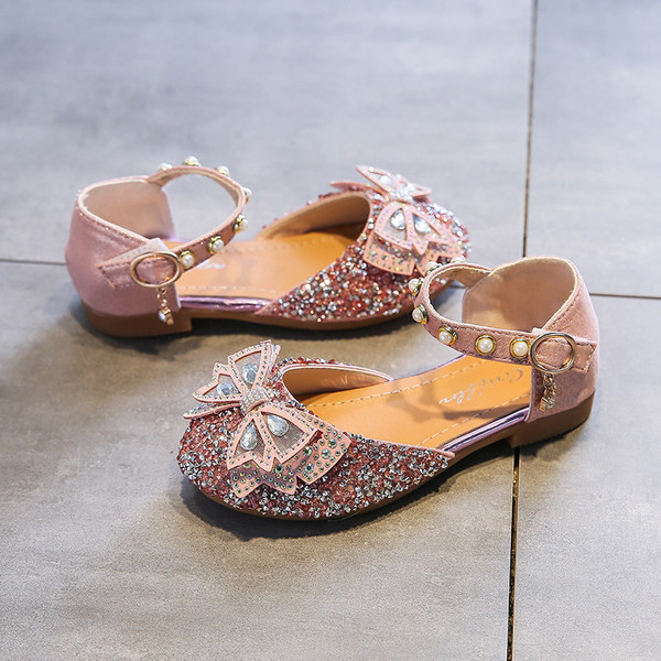 Moodsad särava efektiga kevad-suvised kingad tüdrukutele