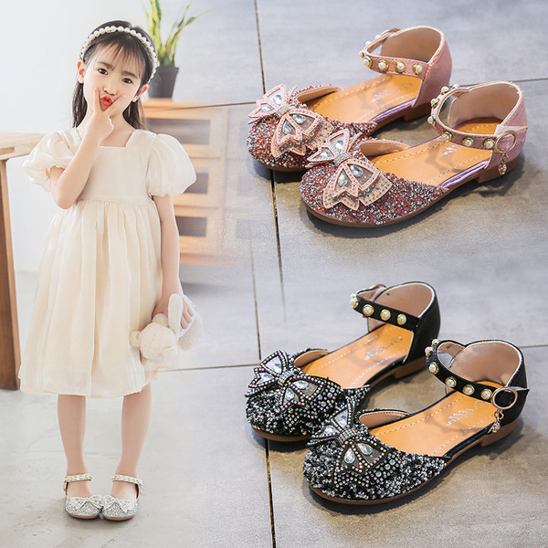 Moodsad särava efektiga kevad-suvised kingad tüdrukutele