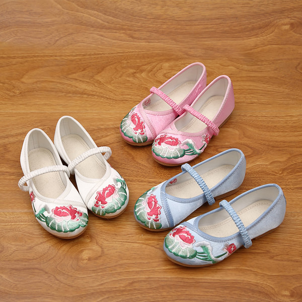 Μοντέρνα παιδικά παπούτσια με χρωματιστά κεντήματα για κορίτσια