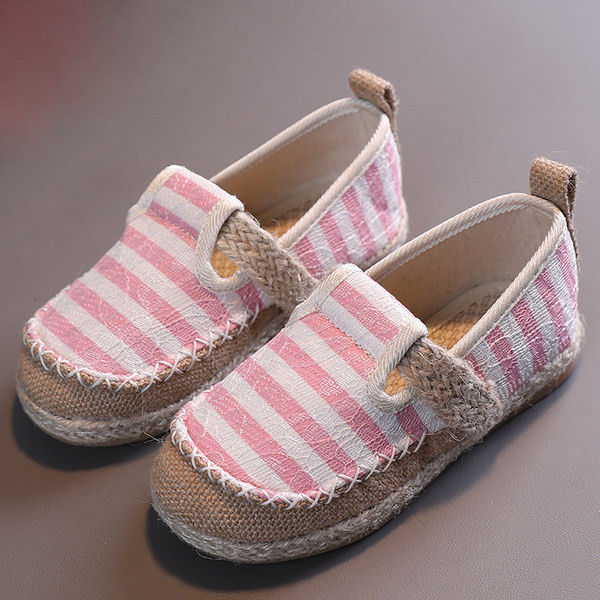 Laste triibulised lameda tallaga vabaajajalatsid tüdrukutele