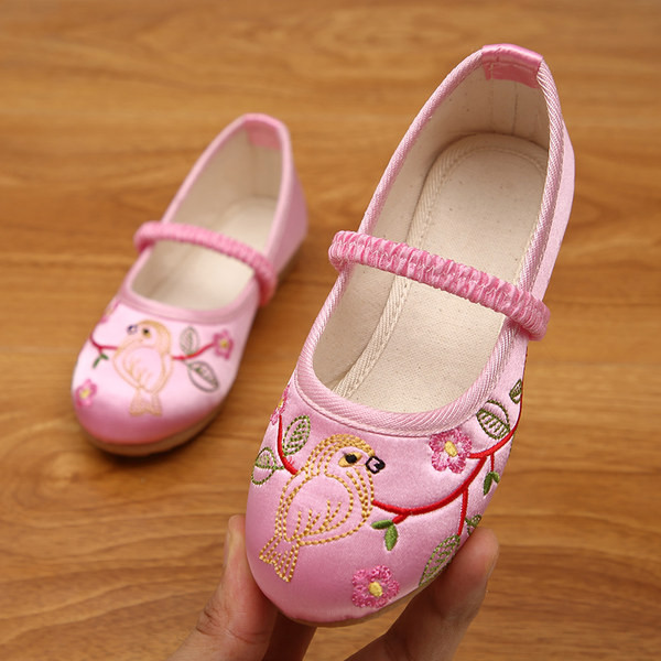 Vabaaja lastejalatsite tüüpi tikanditega sussid tüdrukutele