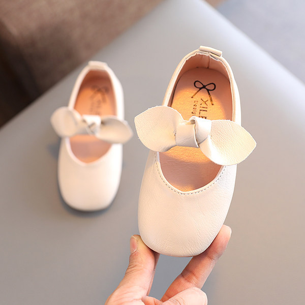 Casual παιδικά παπούτσια με κορδέλα - τρία χρώματα